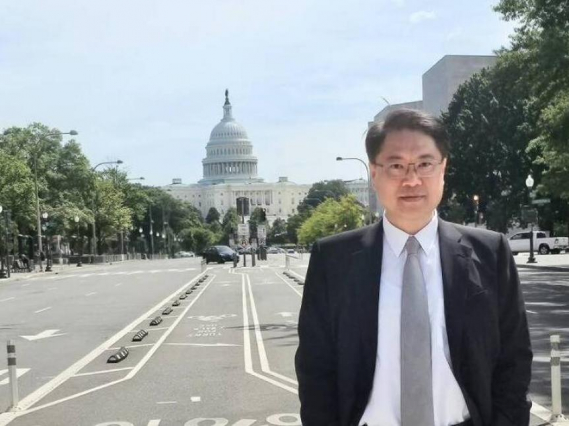 林右昌放棄2026九合一大戰？「浪漫雙魚B」離開台灣赴美不是去沉潛…背後竟有賴清德推一把